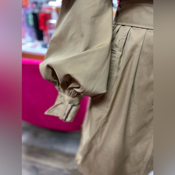 New Classic Trench - Picture 6 of 6